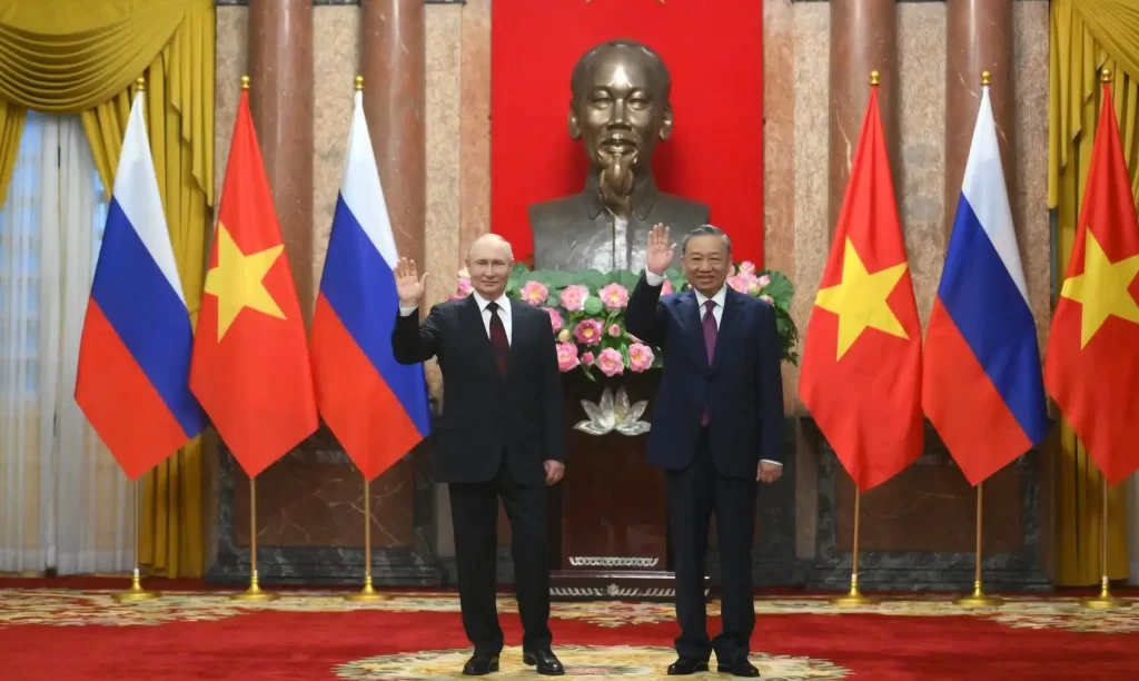 Vladimir Putin and To Lam